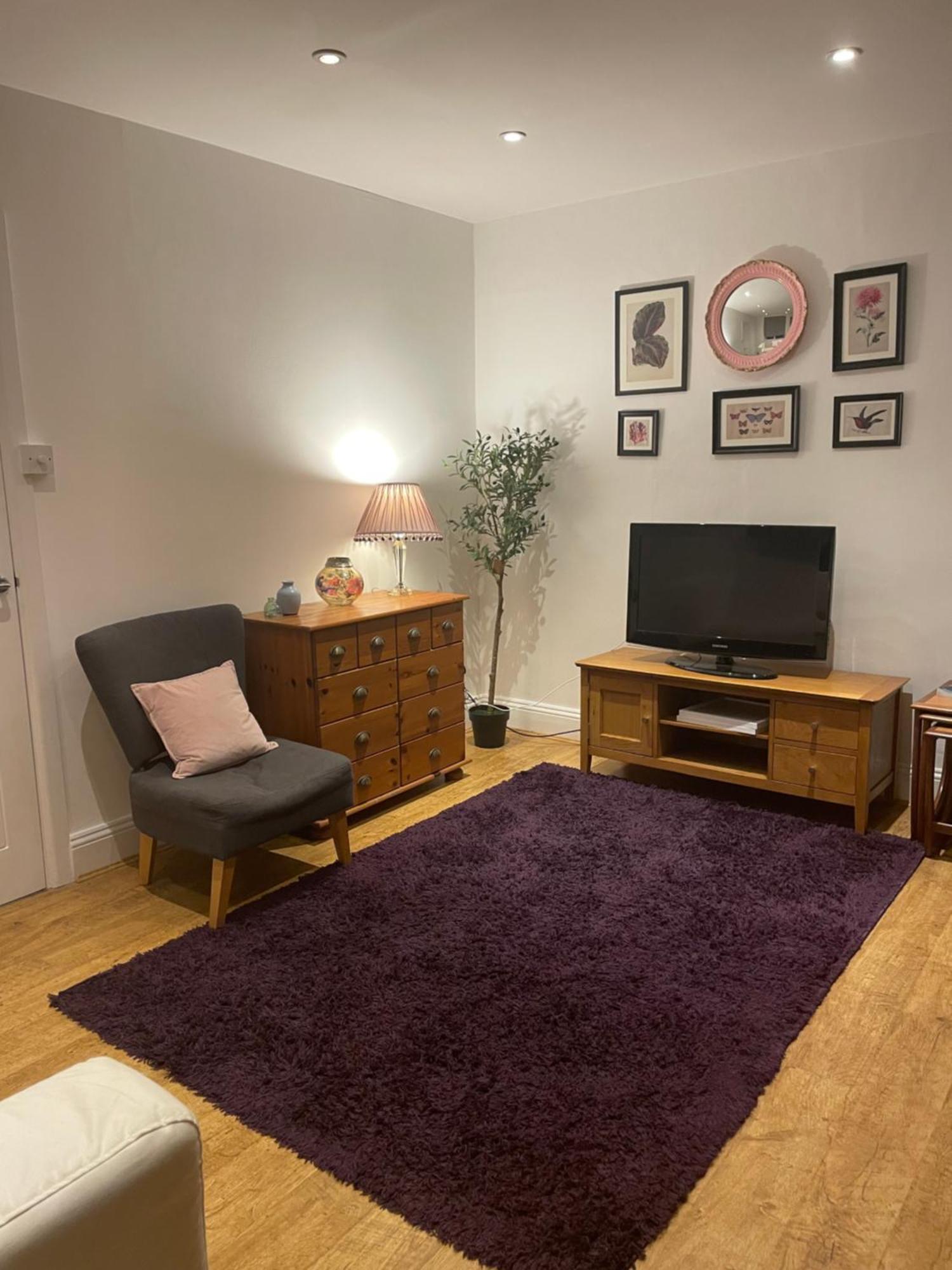 Cute 1 Bed Apartment 2 Mins From The Sea - Sleeps 4, Flat 8 The Gables, Church Street, Lyme Regis Exteriér fotografie