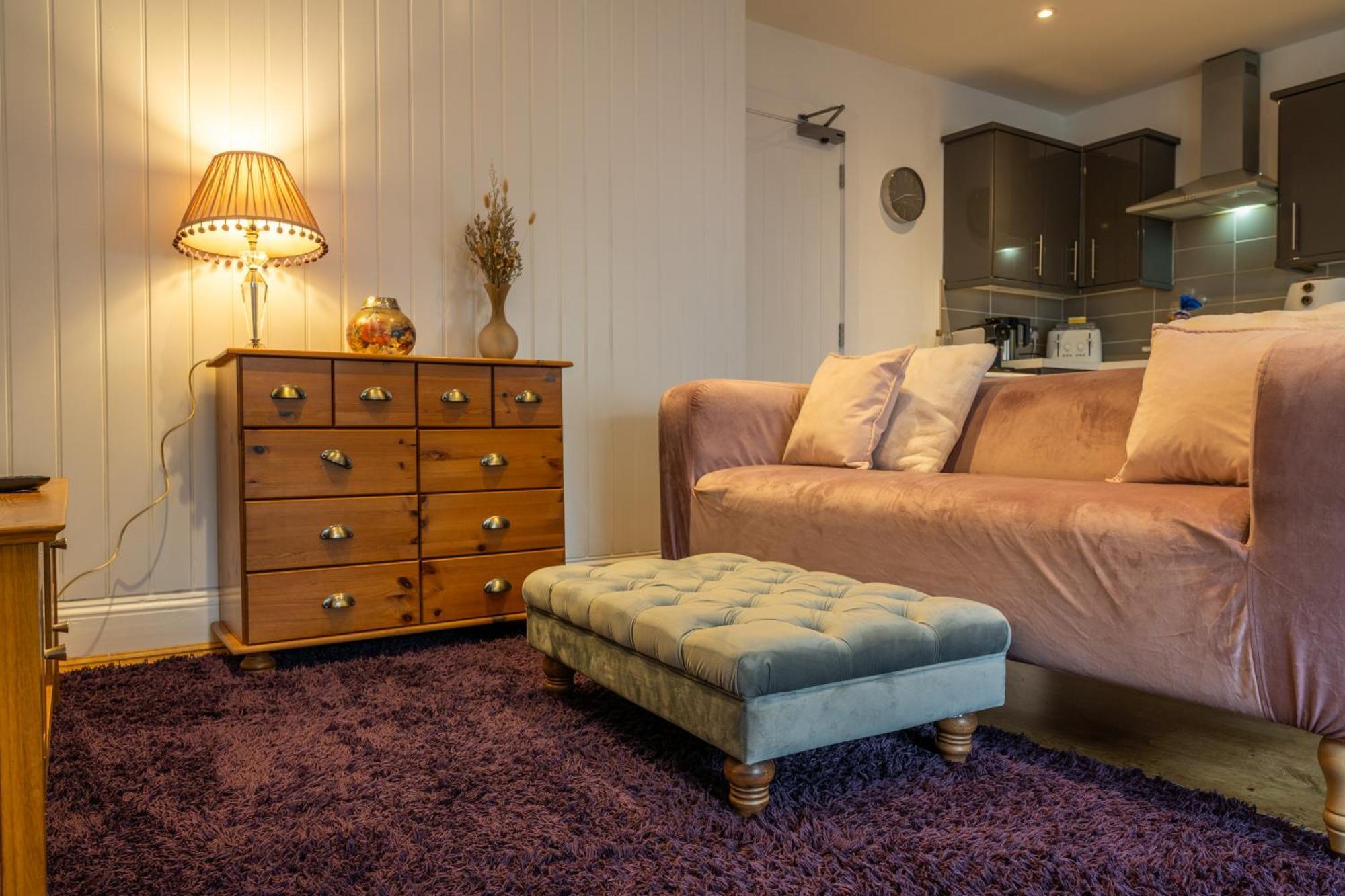 Cute 1 Bed Apartment 2 Mins From The Sea - Sleeps 4, Flat 8 The Gables, Church Street, Lyme Regis Exteriér fotografie