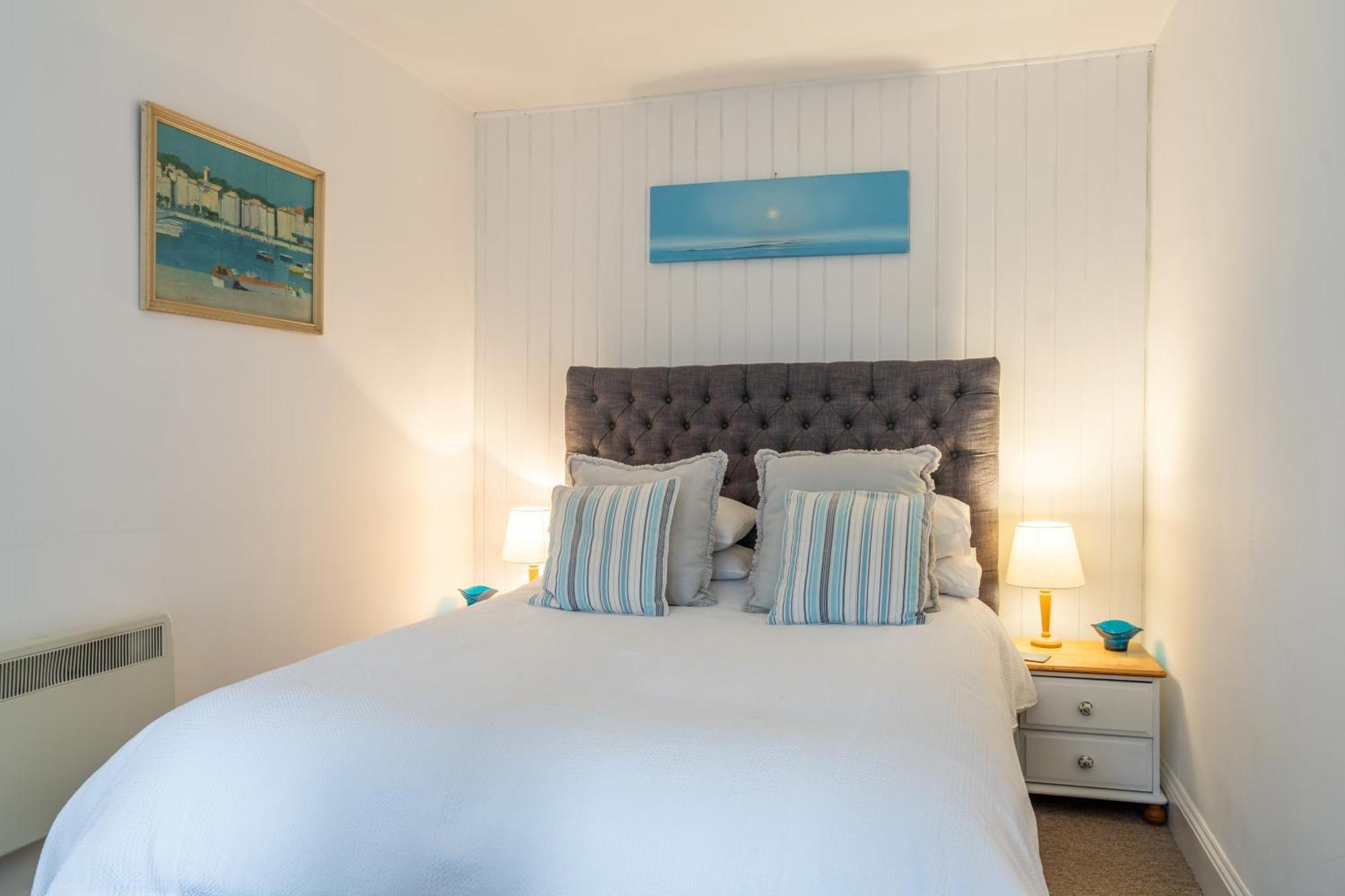 Cute 1 Bed Apartment 2 Mins From The Sea - Sleeps 4, Flat 8 The Gables, Church Street, Lyme Regis Exteriér fotografie